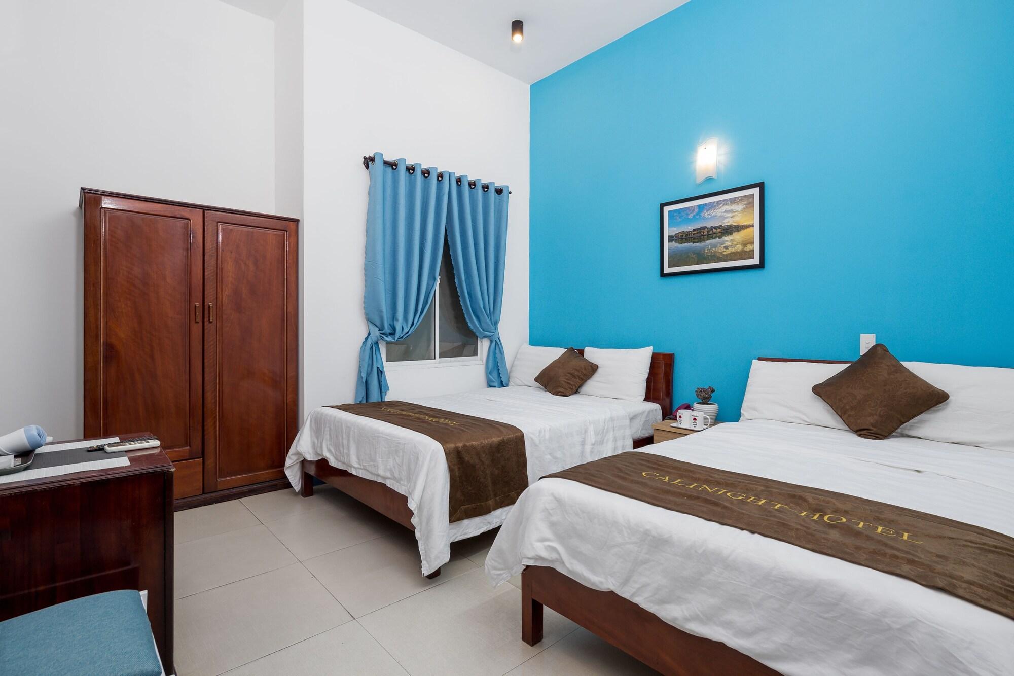 Cali Night Hotel Da Nang Esterno foto