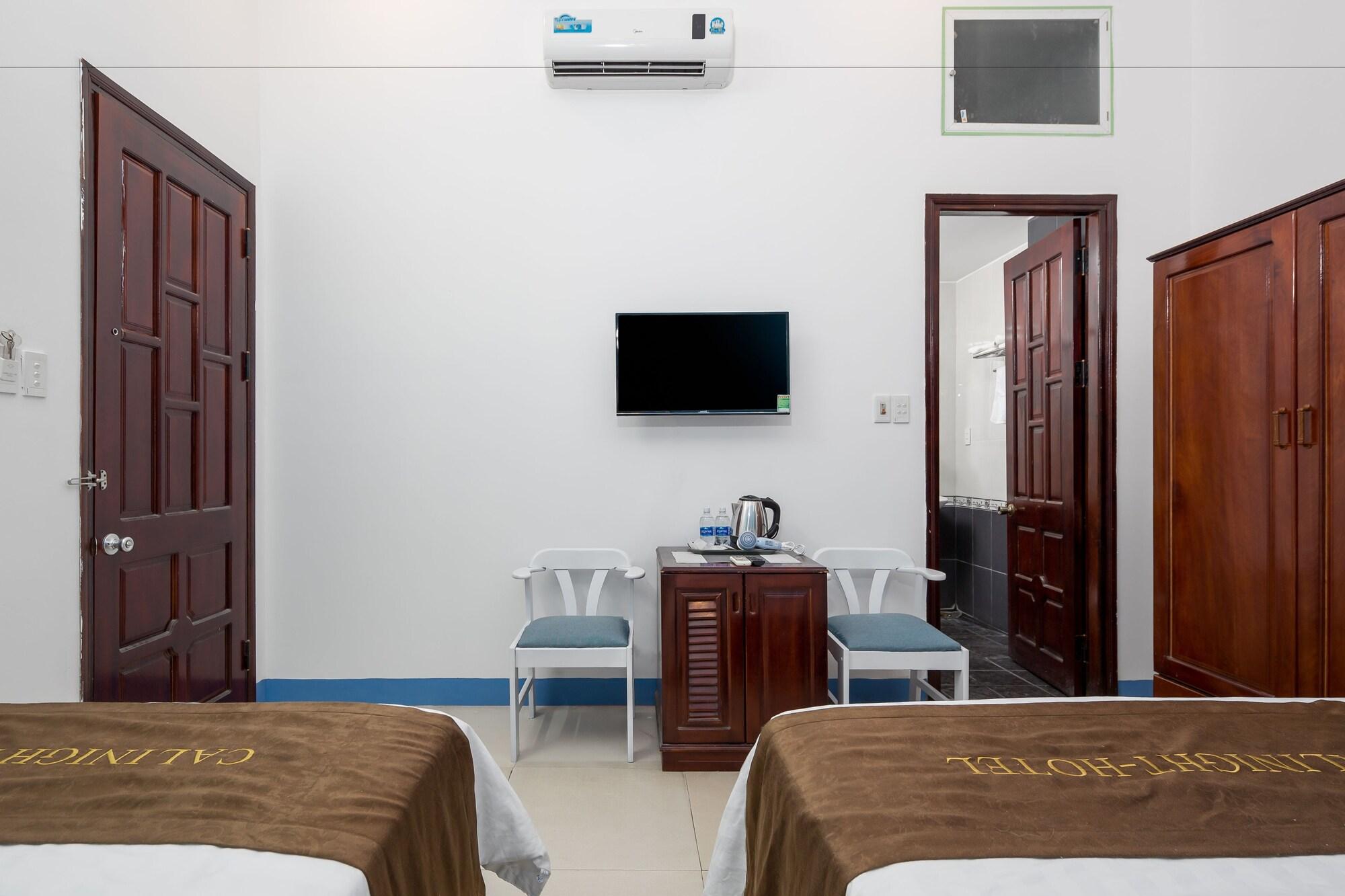 Cali Night Hotel Da Nang Esterno foto